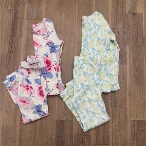 Two Pairs Girls Gap Pajamas 3T 4T